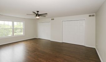 1321 Ivy Ln, Algonquin, IL 60102