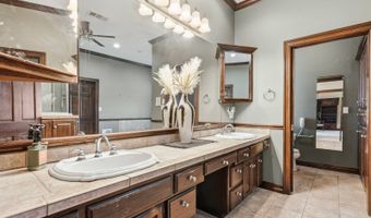 5890 S Brock Rd, Ardmore, OK 73401
