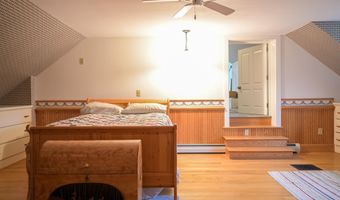 721 Hewitt Rd, Bristol, VT 05443