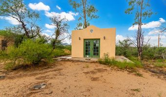 1400 W Hawk Way, Amado, AZ 85645