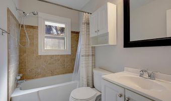 4 ROOSEVELT Dr, Annapolis, MD 21401