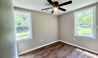 711 W Woodbine Rd, Ash Grove, MO 65604