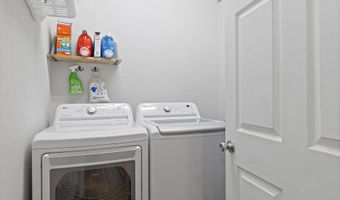 7511 SE Harmony Rd, Milwaukie, OR 97222