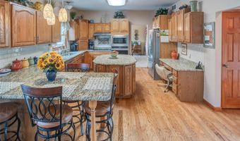 7945 White Tail Cir, Waterloo, IL 62298