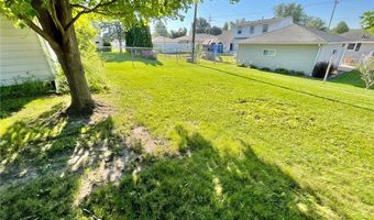 1916 3rd Ave SE, Austin, MN 55912