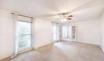 1404 Beaver Oaks Dr, Macon, GA 31220