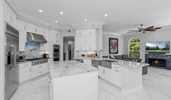 7166 Tern Pl, Carlsbad, CA 92011