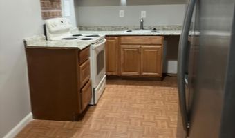 7715 HERITAGE Dr, Annandale, VA 22003