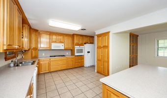 9786 Blackwater Rd, Baker, LA 70714