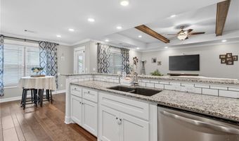 1006 Snow Goose Way, Barling, AR 72923