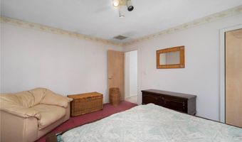22 Golden View Dr, Johnston, RI 02919