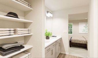 22392 E 39th Ave, Aurora, CO 80019