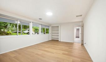 7614 HAMILTON SPRING Rd, Bethesda, MD 20817