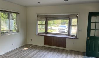 8923 Torch Lake Dr SE, Alden, MI 49612
