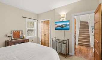 2277 Siskiyou Blvd, Ashland, OR 97520
