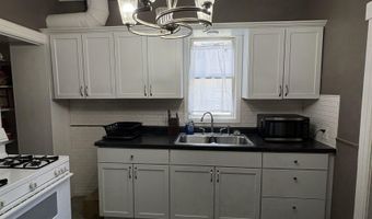 302 S 2nd St, Albert City, IA 50510