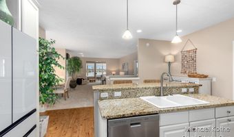 7443 Watermark Dr 32, Allendale, MI 49401