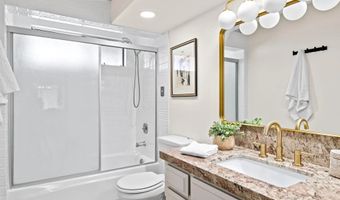 450 W Vermont Ave 104, Escondido, CA 92025