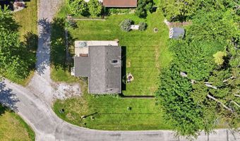 5358 S Highpoint Dr, Albion, IN 46701