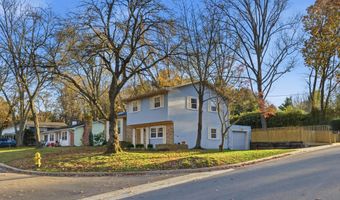 19 ROE Ln, Arnold, MD 21012