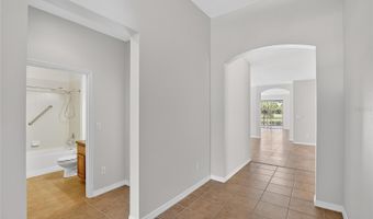 331 CEDAR FALLS Dr, Apollo Beach, FL 33572