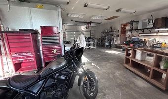 8105 N 428 Rd, Adair, OK 74330
