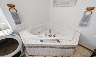517 ROSICHELLI Dr, Brookings, OR 97415