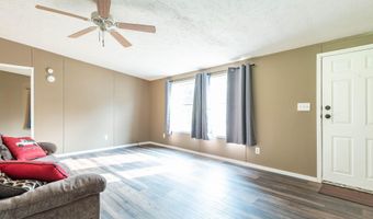 195 Farmer St, Bedford, IN 47421