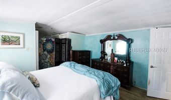 14 Mickey D Ln, Beaufort, SC 29907