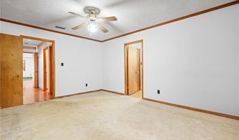 11045 Hurst Dr, Axis, AL 36505