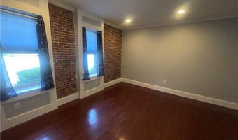 1746 Lonsdale Ave A, Lincoln, RI 02865