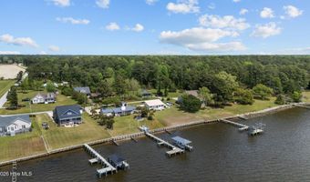 66 E North Shore Ln, Arapahoe, NC 28510
