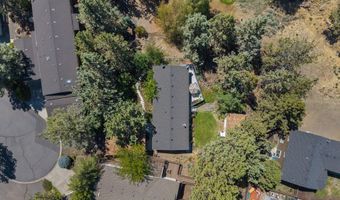 20709 Farenuff Pl 74, Bend, OR 97701