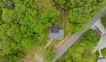 22 Paddock Ave, Alloway, NJ 07422