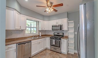 360 Baldwin Rd, Akron, OH 44312