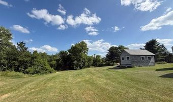 10 Palm St, Baileyville, ME 04694