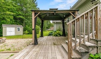 14 Fox Hollow Dr, Auburn, ME 04210