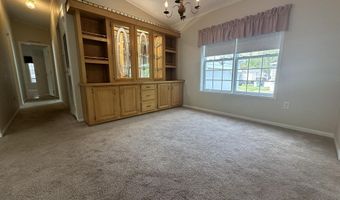 13 Pine Cone Dr, Alfred, ME 04002