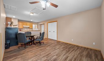 2217 S Tuscany Cir, Andover, KS 67002
