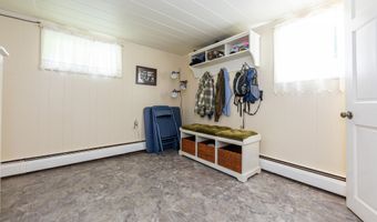 148 Great Meadow Dr, Bar Harbor, ME 04609