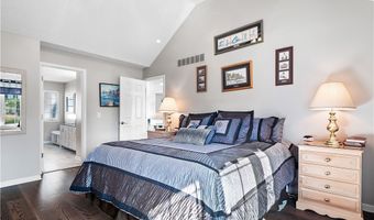 658 Nicole Dr, Amherst, OH 44001