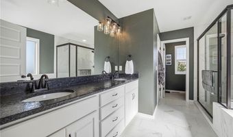 16029 Glenview St, Basehor, KS 66007