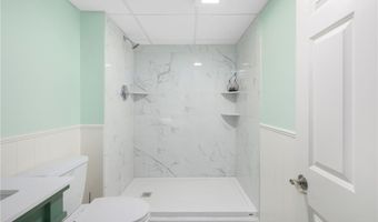 110 Osprey Dr, East Greenwich, RI 02818