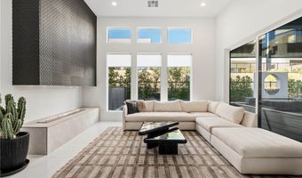 10752 PATINA HILLS Ct, Las Vegas, NV 89135