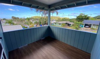 1268 Ulupii St, Kailua, HI 96734