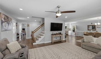 252 Wolf Rock Rd, Exeter, RI 02822