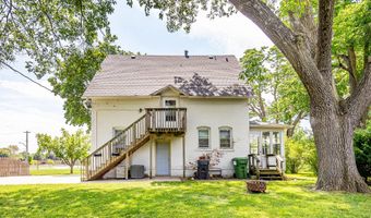 317 20th St 319, Ames, IA 50010