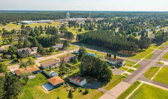 42 Locust Dr, Babbitt, MN 55706