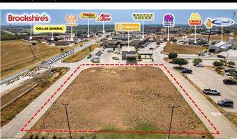 805 N Parkway Dr, Alvarado, TX 76009