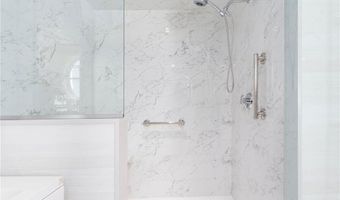 24 Brown And Howard Wharf 301, Newport, RI 02840